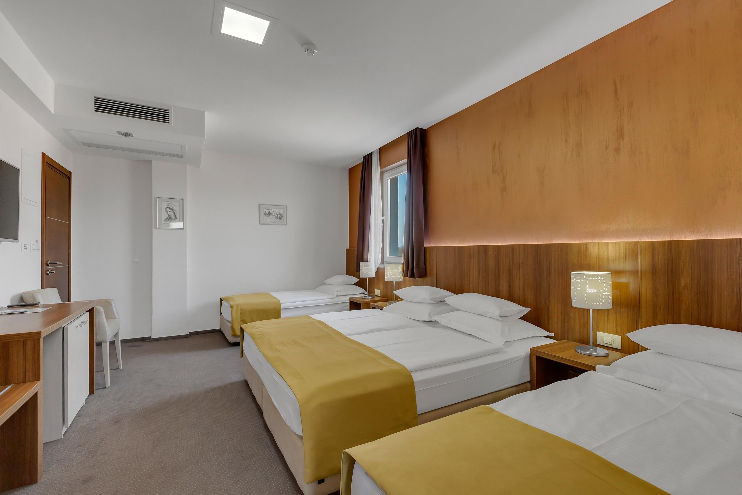 Hotel Marconi Medjugorje Exterior photo